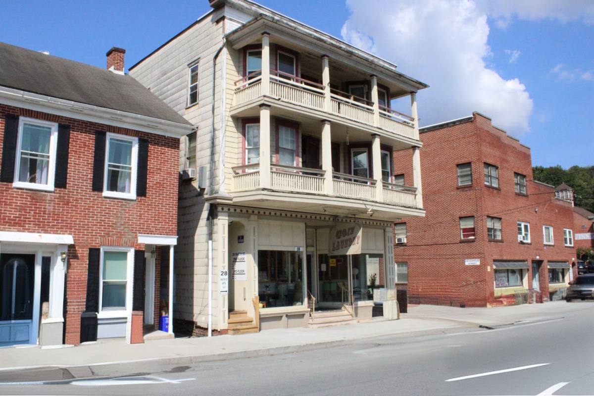 Apartment for rent at 28 Water St #B, Glen Rock, PA 17327