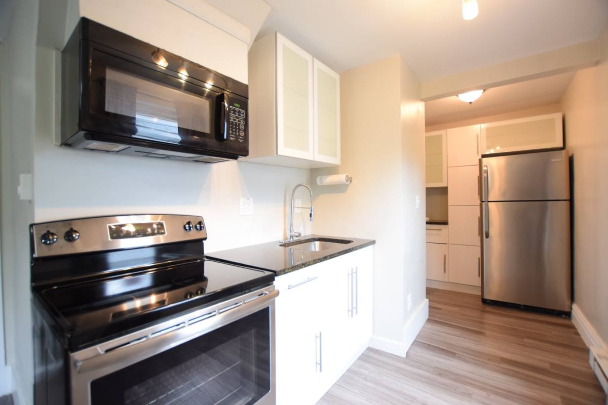 Apartment for rent at 521 E State St, Ithaca, NY 14850