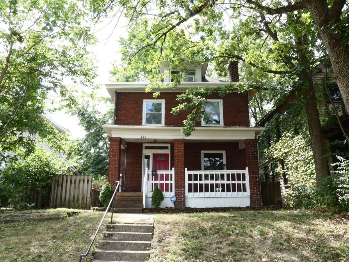 Apartment for rent at 419 E 16th Ave, Columbus, OH 43201
