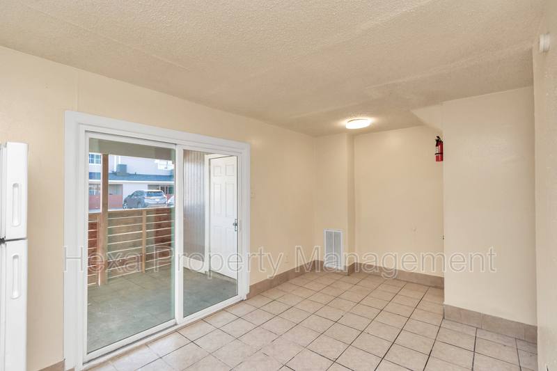 Townhouse for rent at 6605 Brittmoore Rd, Houston, TX 77041
