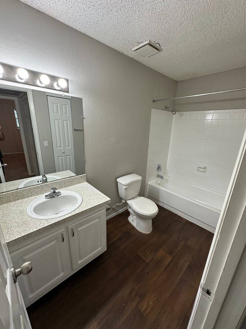 Apartment for rent at 7500 Powers Ave, Jacksonville, FL 32217
