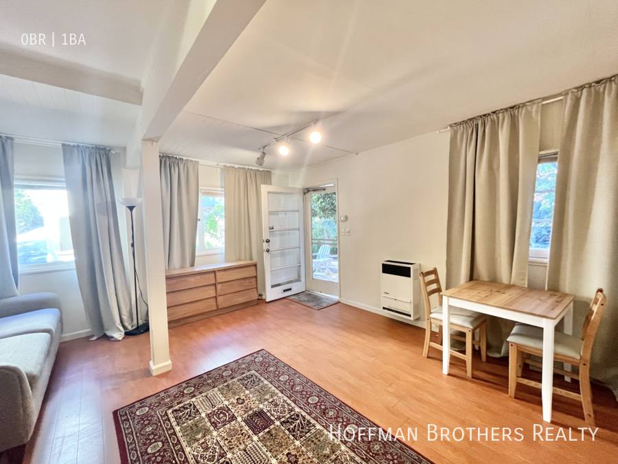 Apartment for rent at 399 Bellevue Ave #A, Oakland, CA 94610