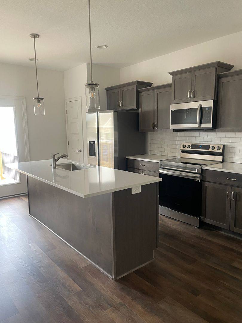 Townhouse for rent at 16157 Fontana St, Stilwell, KS 66085