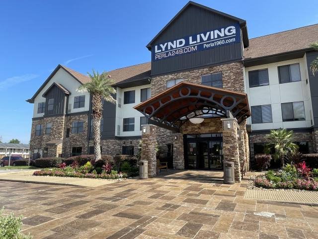 Apartment for rent at 18828 State Highway 249 #C32, Houston, TX 77070