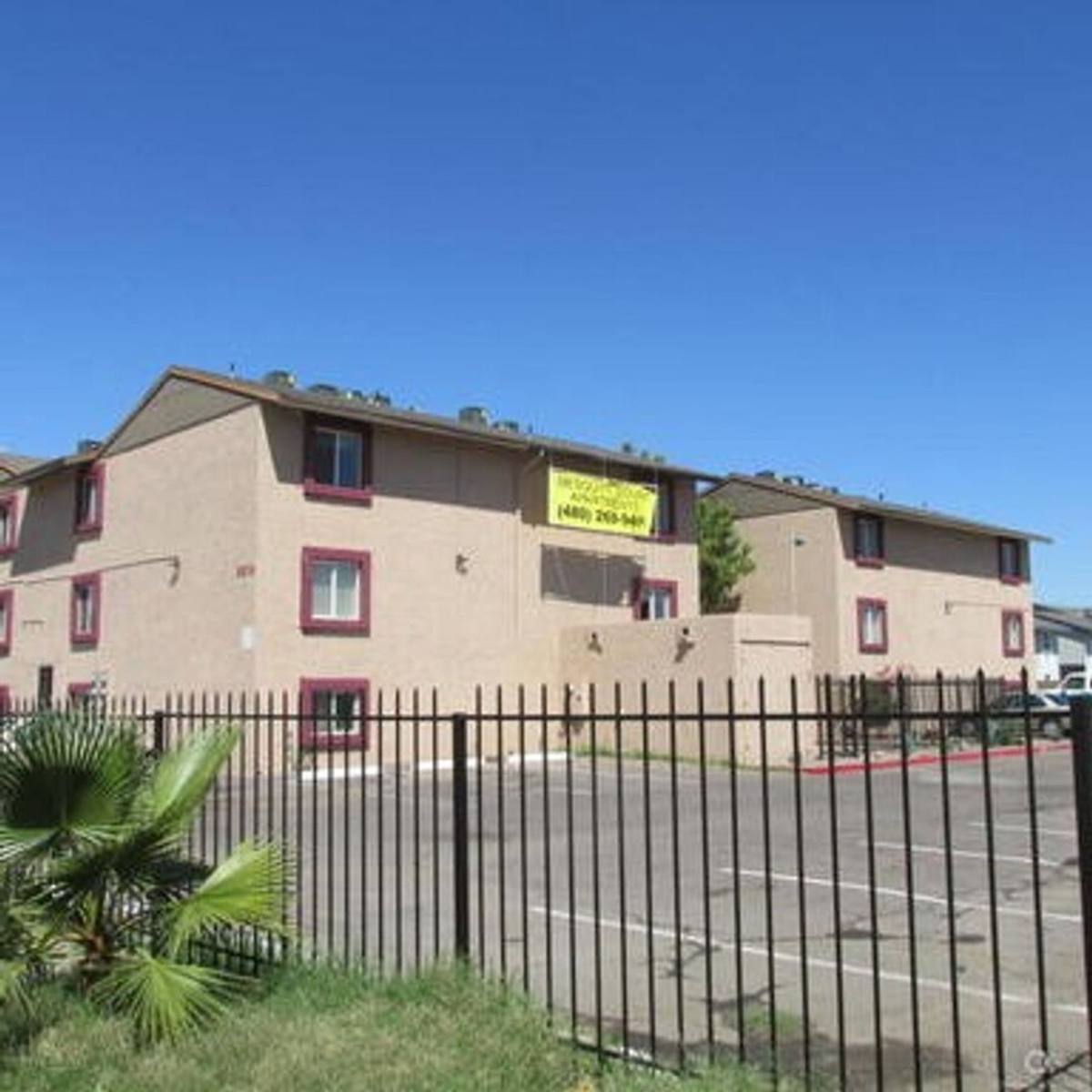 Apartment for rent at 2502 W Ocotillo Rd, Phoenix, AZ 85017