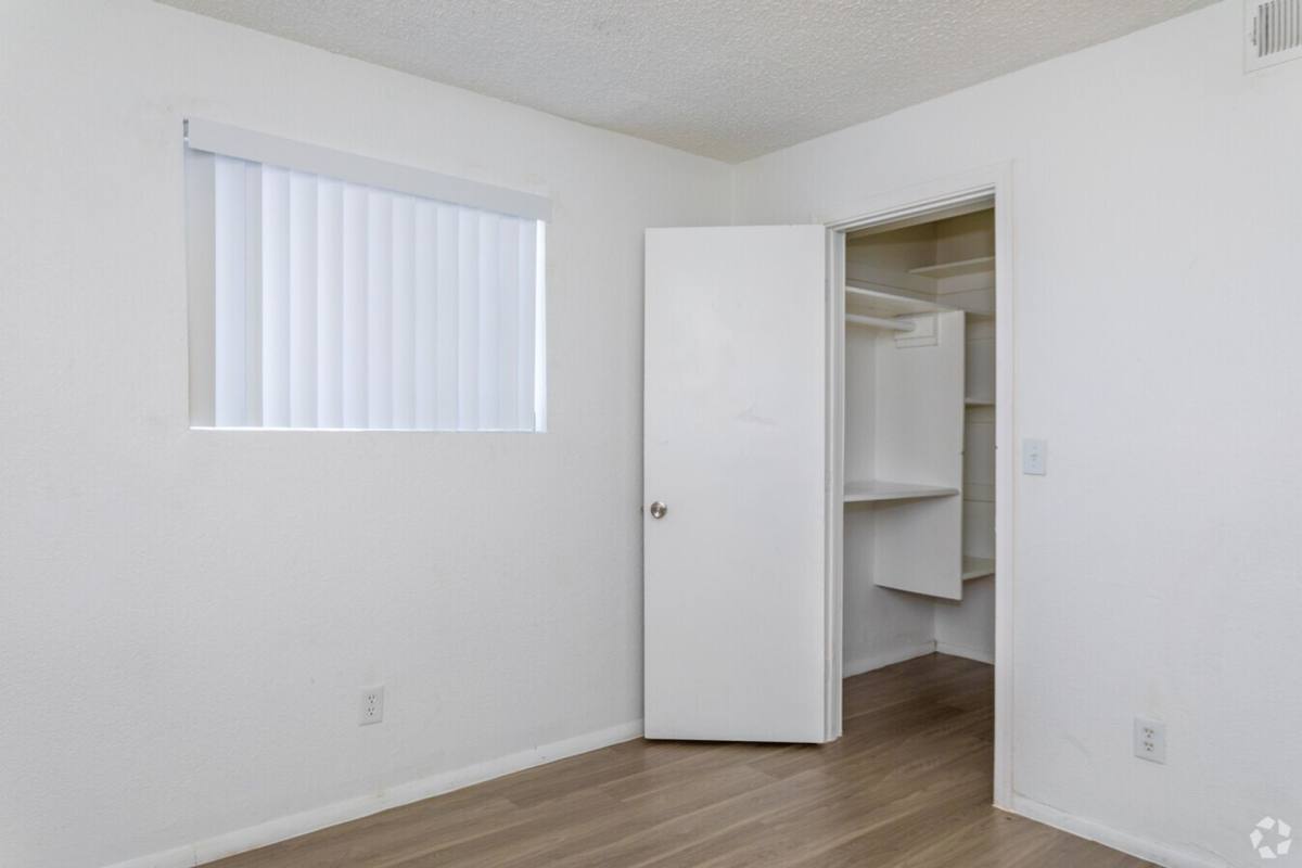 Apartment for rent at 2502 W Ocotillo Rd, Phoenix, AZ 85017