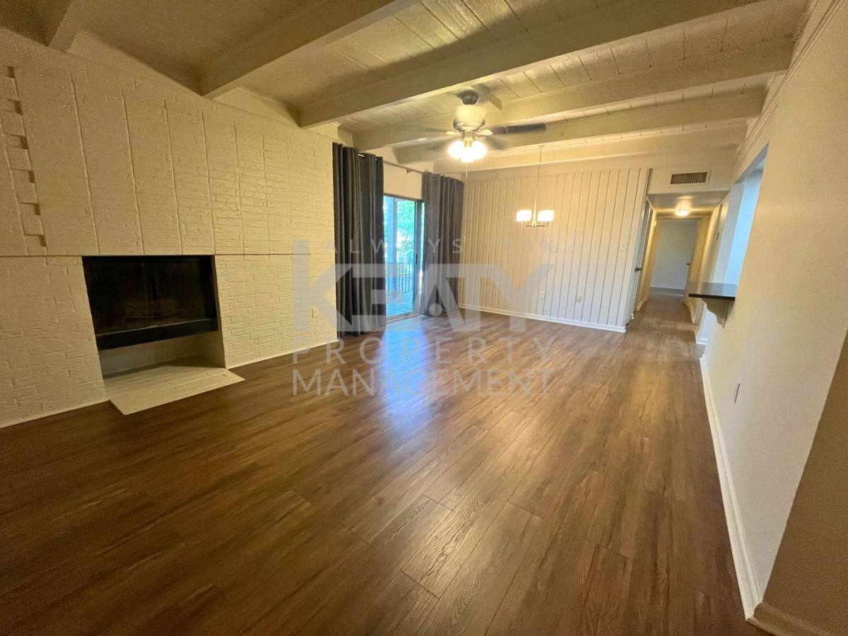 1008 S College 216D, Lafayette, LA 70508 House For Rent