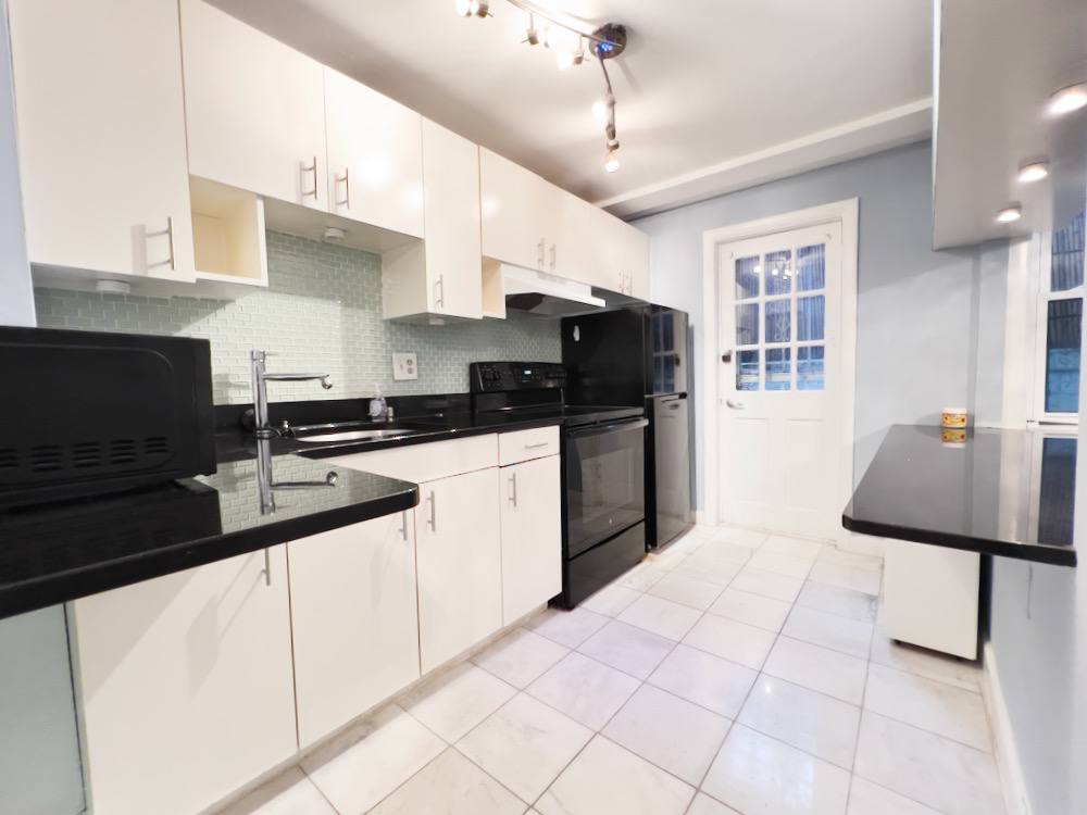 Apartment for rent at 14 Fayette St #1, Boston, MA 02116