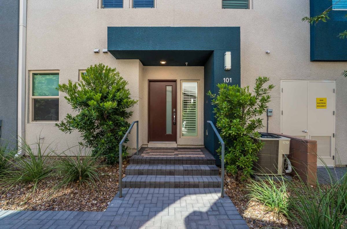 Condo for rent at 11287 Glowing Ave, Las Vegas, NV 89135