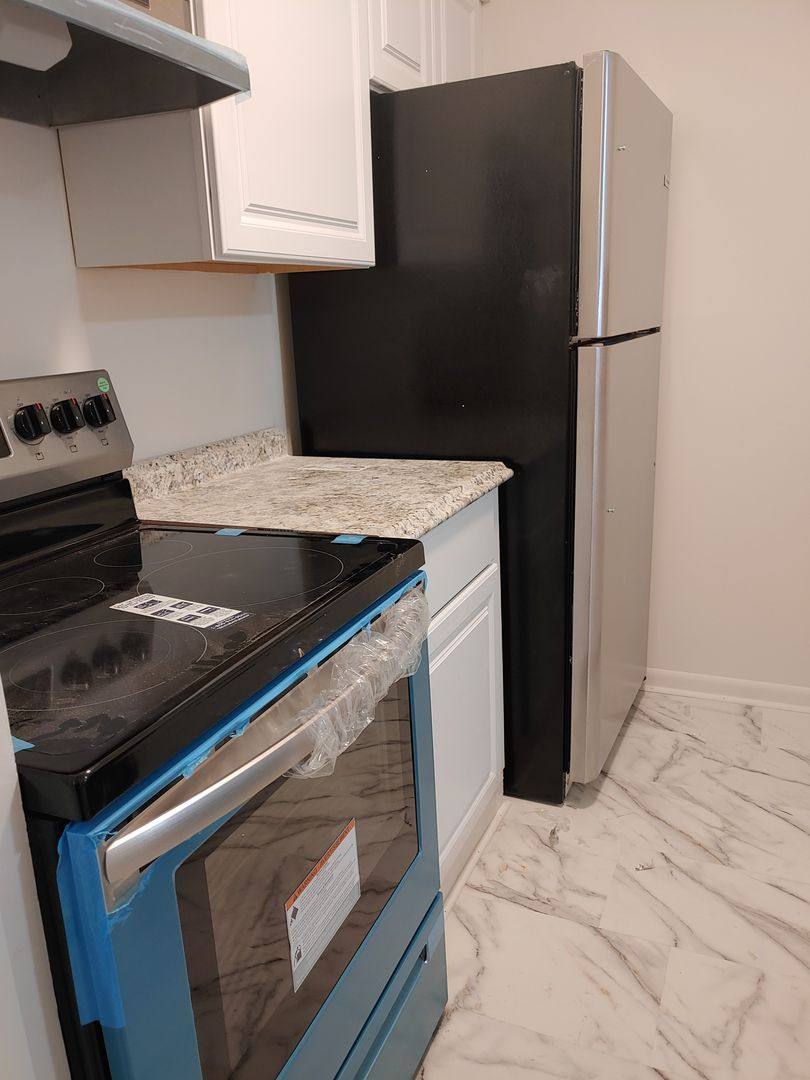 Apartment for rent at 2100 W 40th Ave, Pine Bluff, AR 71603