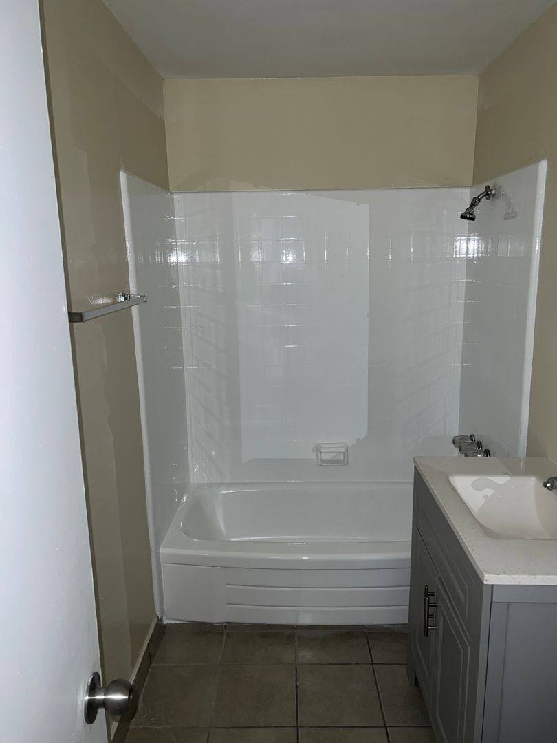 Apartment for rent at 3104-3208 W Ramona Rd, Alhambra, CA 91803