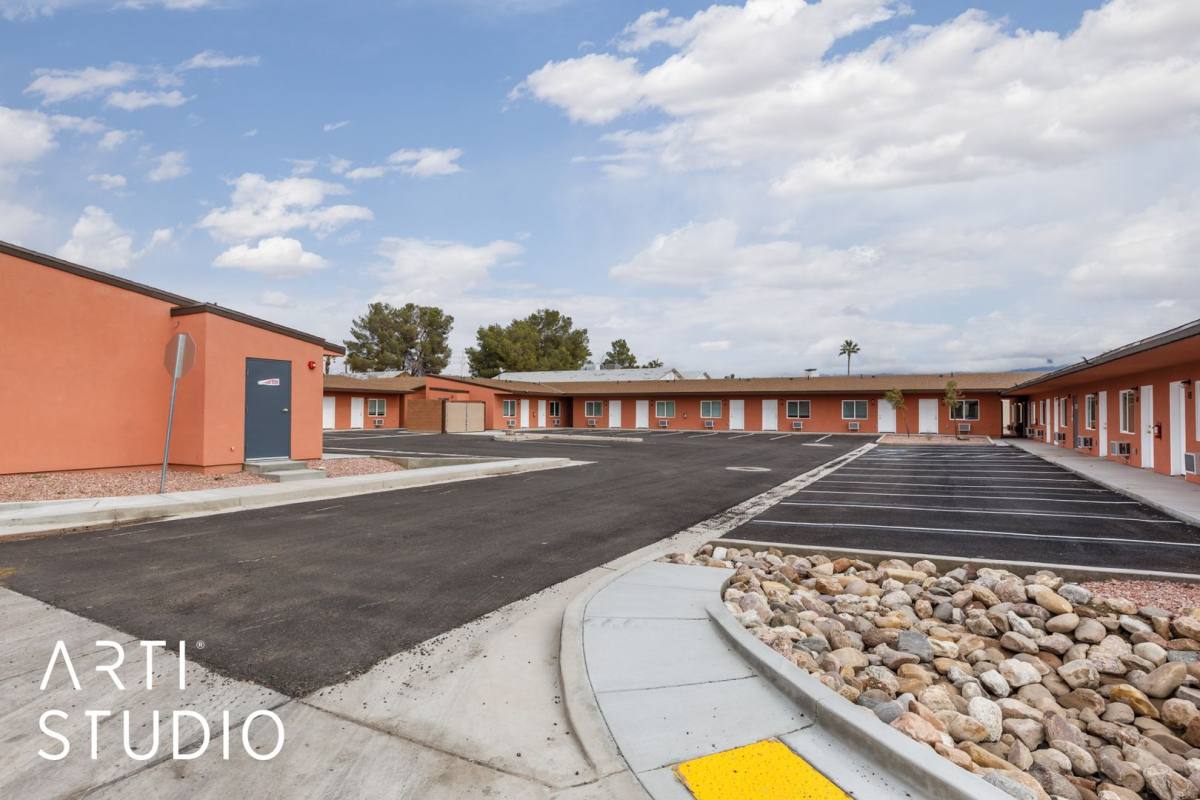 Apartment for rent at 92 W Mesquite Blvd, Mesquite, NV 89027