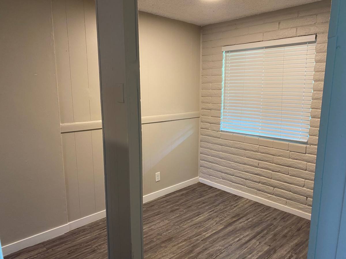 Apartment for rent at 2420 W Glenrosa Ave, Phoenix, AZ 85015
