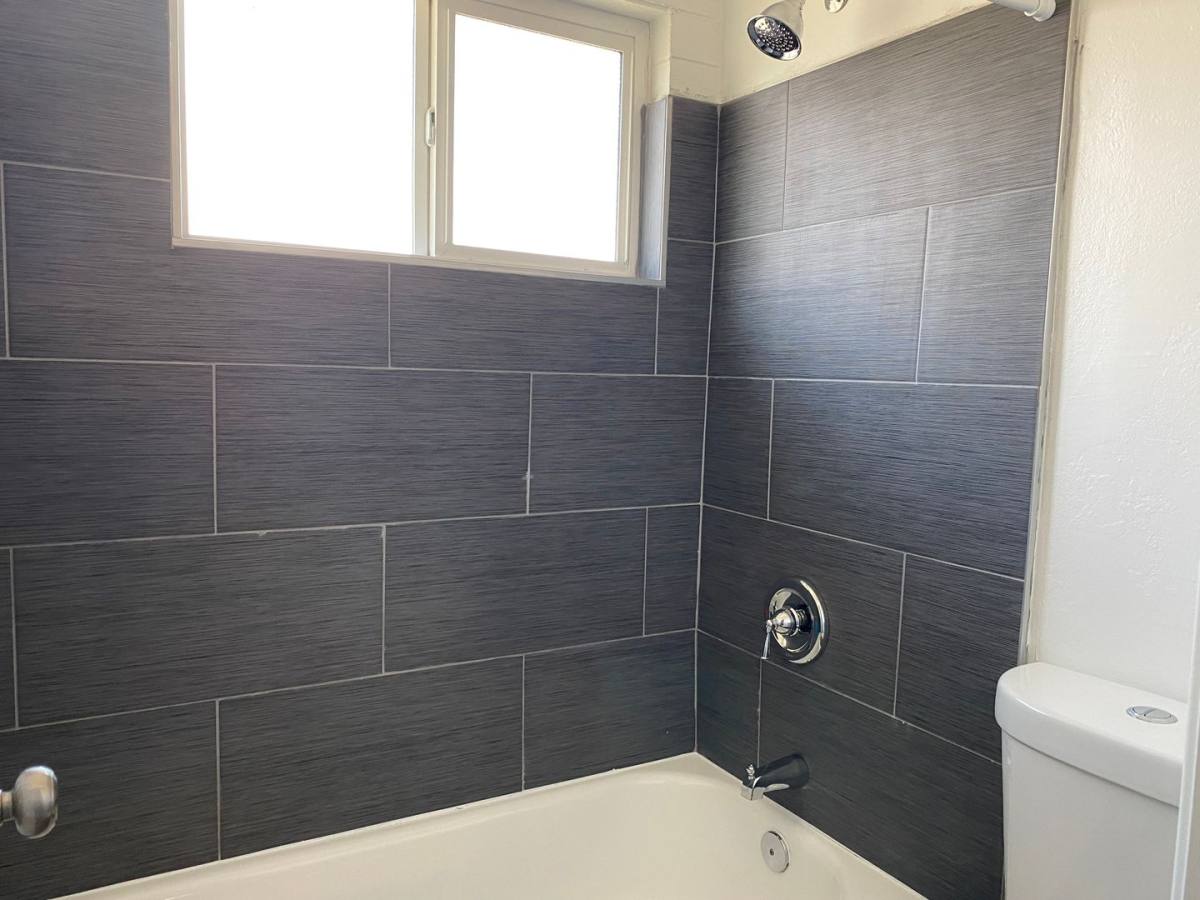 Apartment for rent at 2420 W Glenrosa Ave, Phoenix, AZ 85015