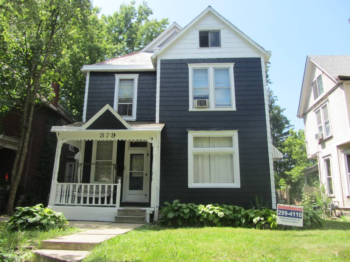 Apartment for rent at 379 E 15th Ave, Columbus, OH 43201