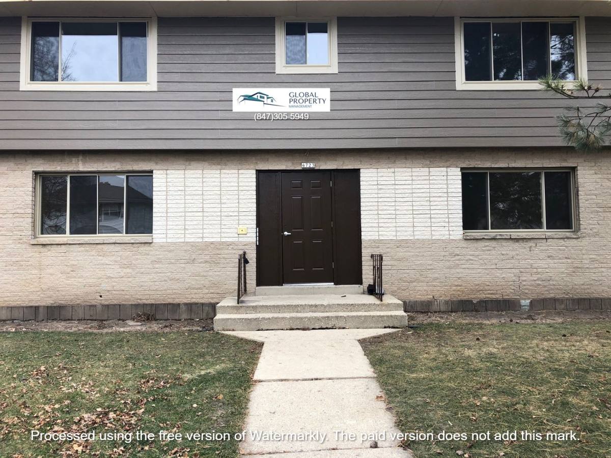 Apartment for rent at 4723 37th Ave, Kenosha, WI 53144