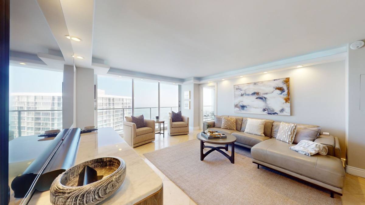 Apartment for rent at 1830 Avenida Del Mundo #1701, Coronado, CA 92118