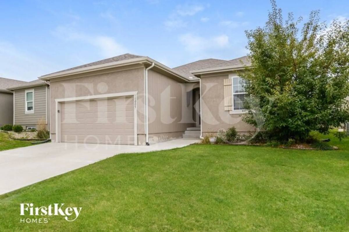 11005 Highview Rd, Peculiar, MO 64078 House For Rent RentalSource