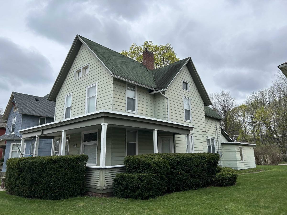 Apartment for rent at 546 Lyon St NE #2, Grand Rapids, MI 49503