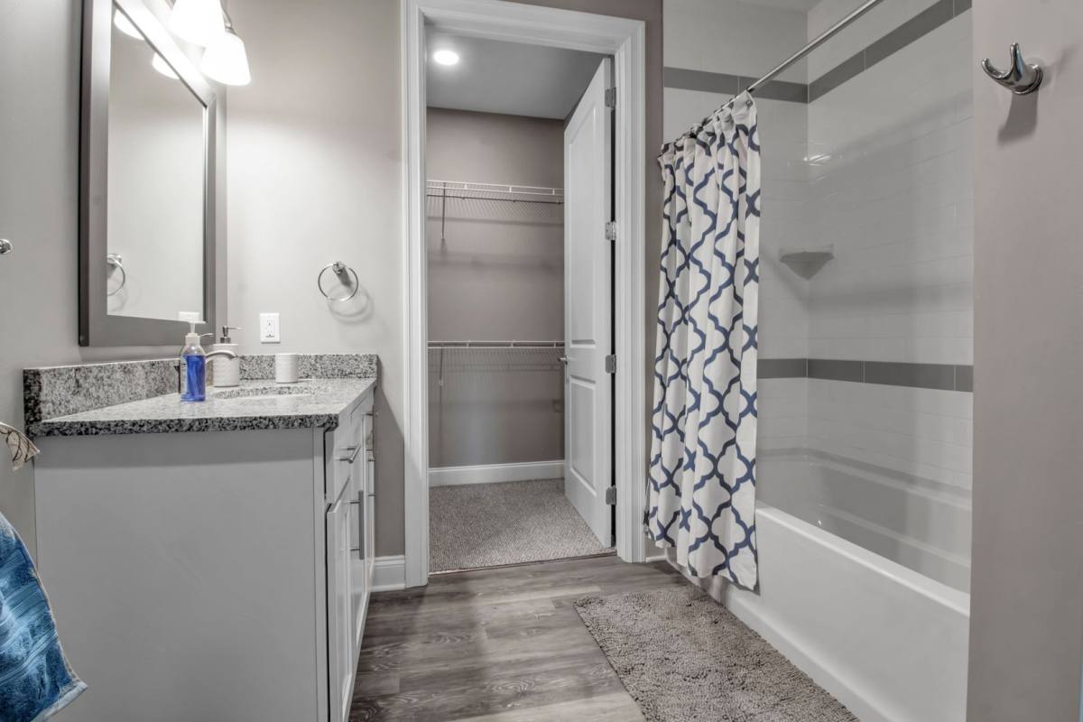 Apartment for rent at 6842-6846 Main St, Buffalo, NY 14221