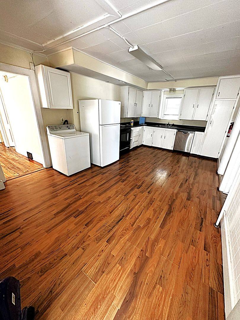 Apartment for rent at 186 Pine St, Burlington, VT 05401