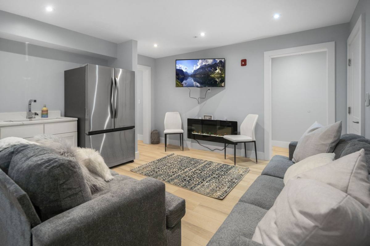 Apartment for rent at 702 E State St, Ithaca, NY 14850
