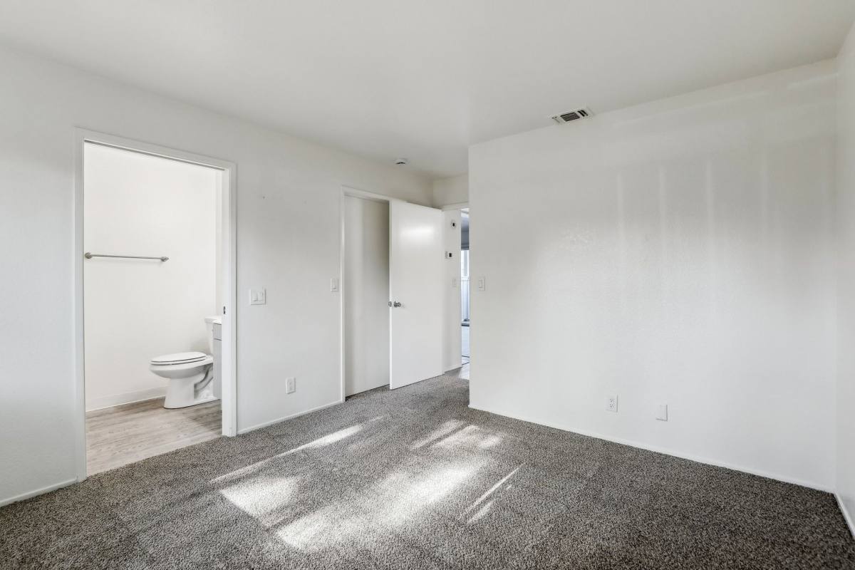 Cobble Creek, 4731 Whitney Ave, Carmichael, CA 95608 - Apartment for Rent - Image 7