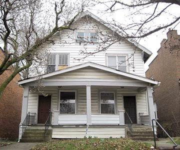 Apartment for rent at 1933-1935 N 4th St, Columbus, OH 43201