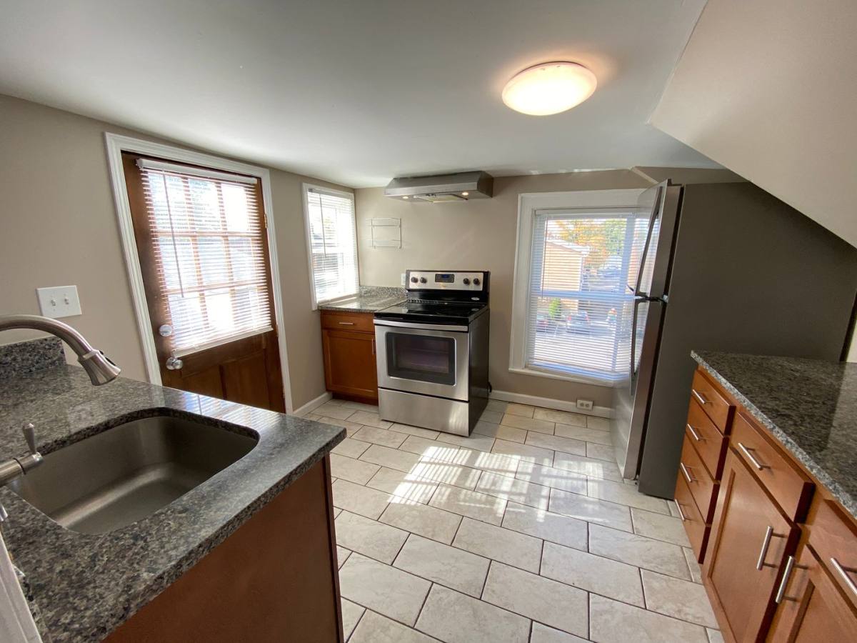 Apartment for rent at 1441 Highland St, Columbus, OH 43201