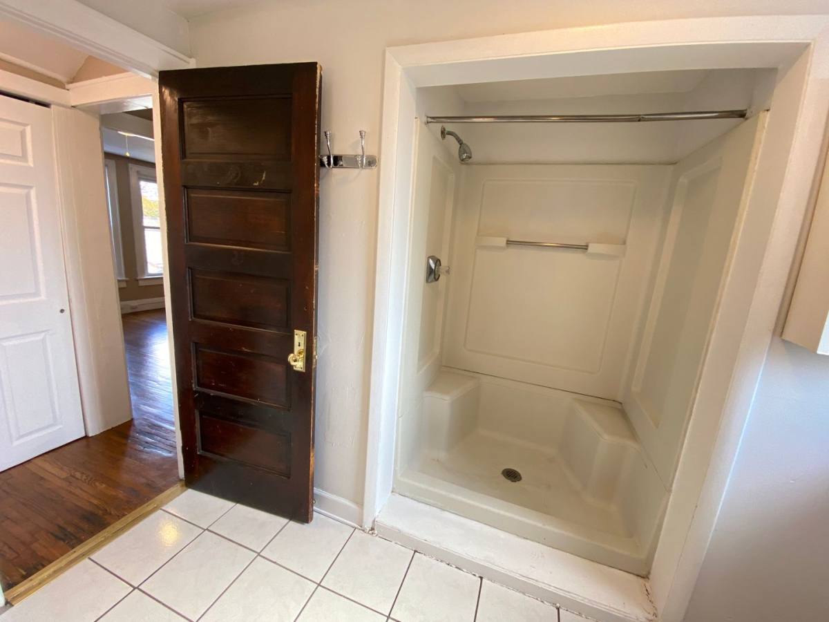 Apartment for rent at 1441 Highland St, Columbus, OH 43201