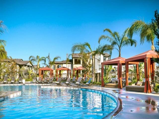 Apartment for rent at 2060 Zocolo St #A33, Oxnard, CA 93036