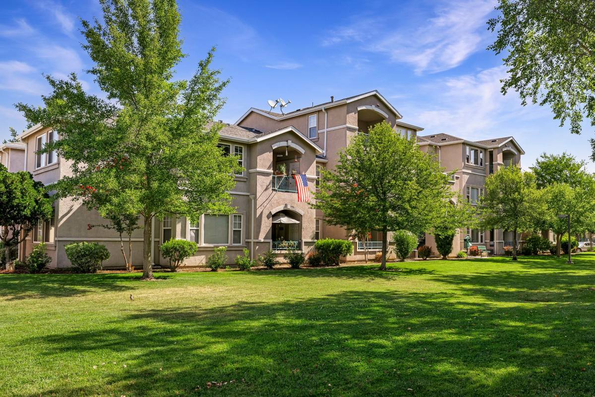 Apartment for rent at Sterling Oaks Luxury, 100 Sterling Oaks Dr, Chico, CA 95928