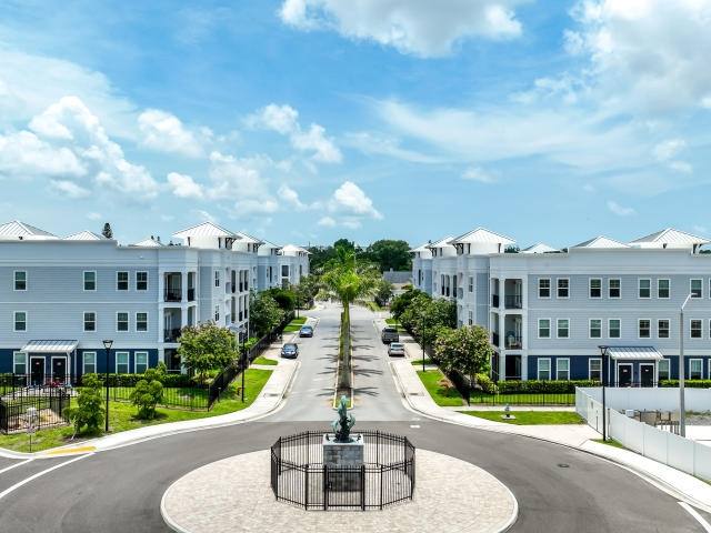 Apartment for rent at 360 11th St E #E22, Bradenton, FL 34208
