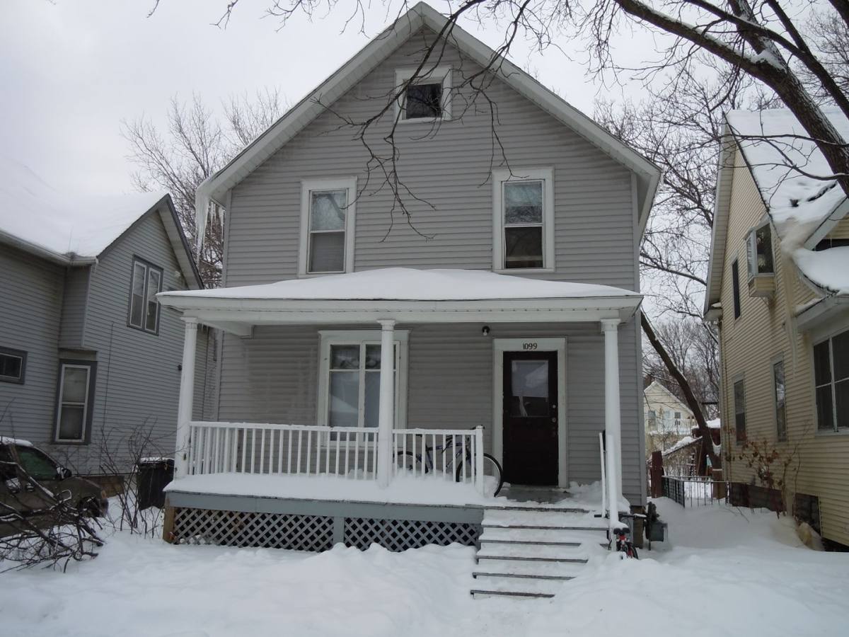 Apartment for rent at 1099 15th Ave SE, Minneapolis, MN 55414
