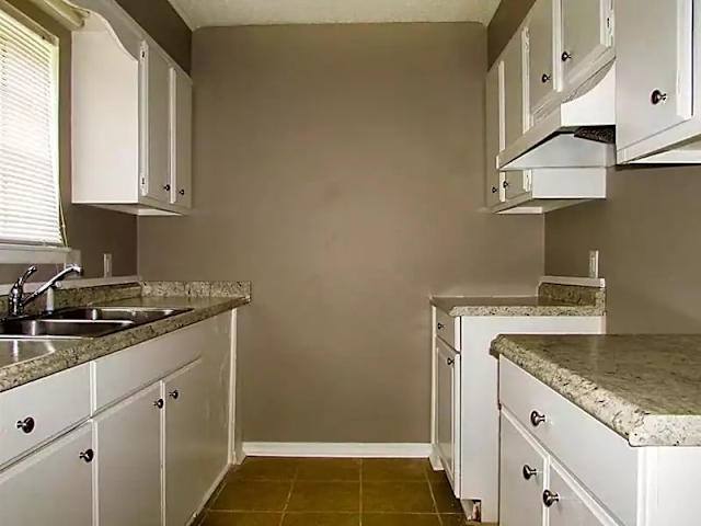 Apartment for rent at 2416 Chicot St #C12, Pascagoula, MS 39581