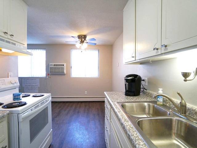 Apartment for rent at 1988 Brewster St #A32, Saint Paul, MN 55108