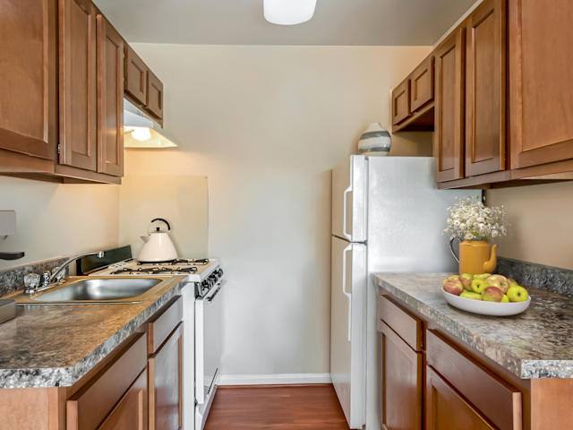 1293 Bayside Ave #C33, Woodbridge, VA 22191