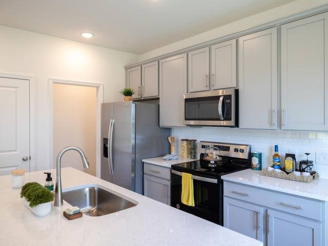 Apartment for rent at 4091 B Silverside Way #A13, Johns Island, SC 29455