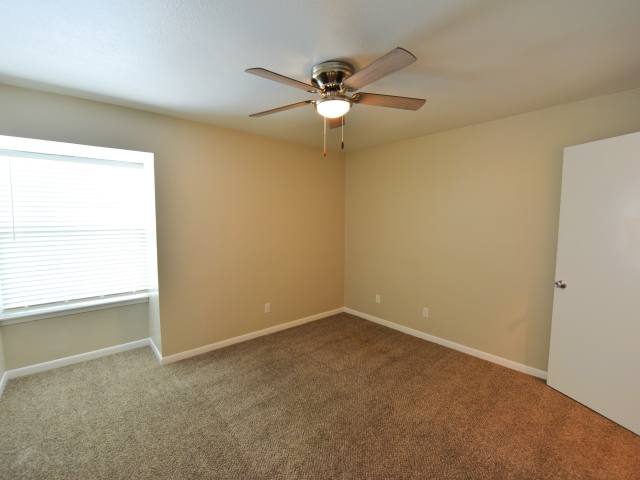 Apartment for rent at 9050 Youree Dr #E23, Shreveport, LA 71115
