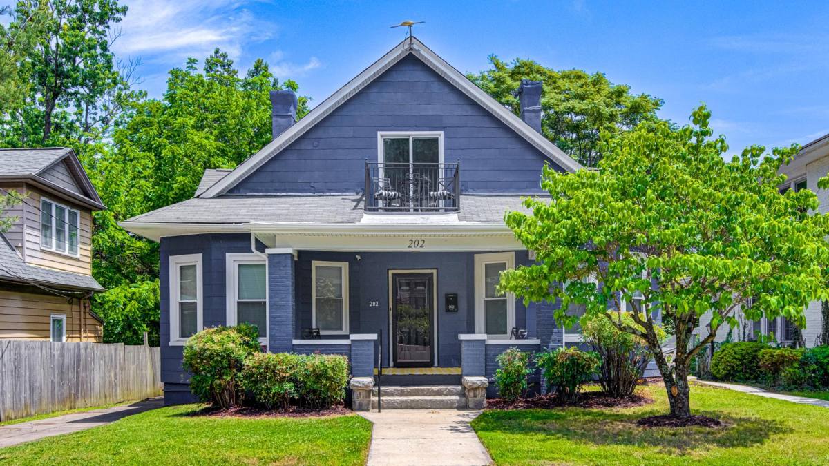 Townhouse for rent at 202 Wilson St #C, Greensboro, NC 27401