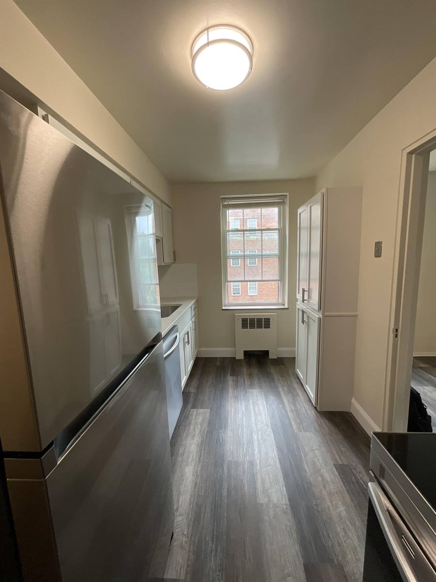 Apartment for rent at 3290 Warrensville Center Rd #301, Beachwood, OH 44122
