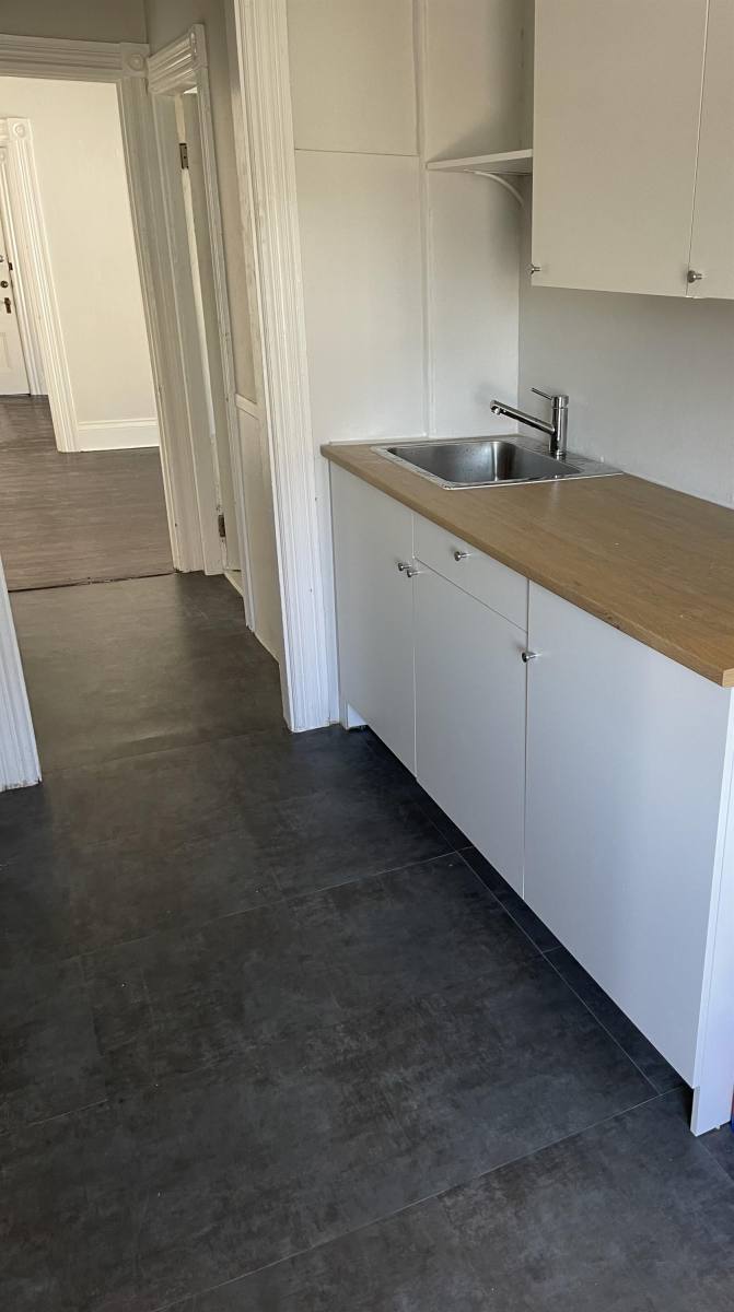 Apartment for rent at 1178 Elmwood Ave #3L, Providence, RI 02907
