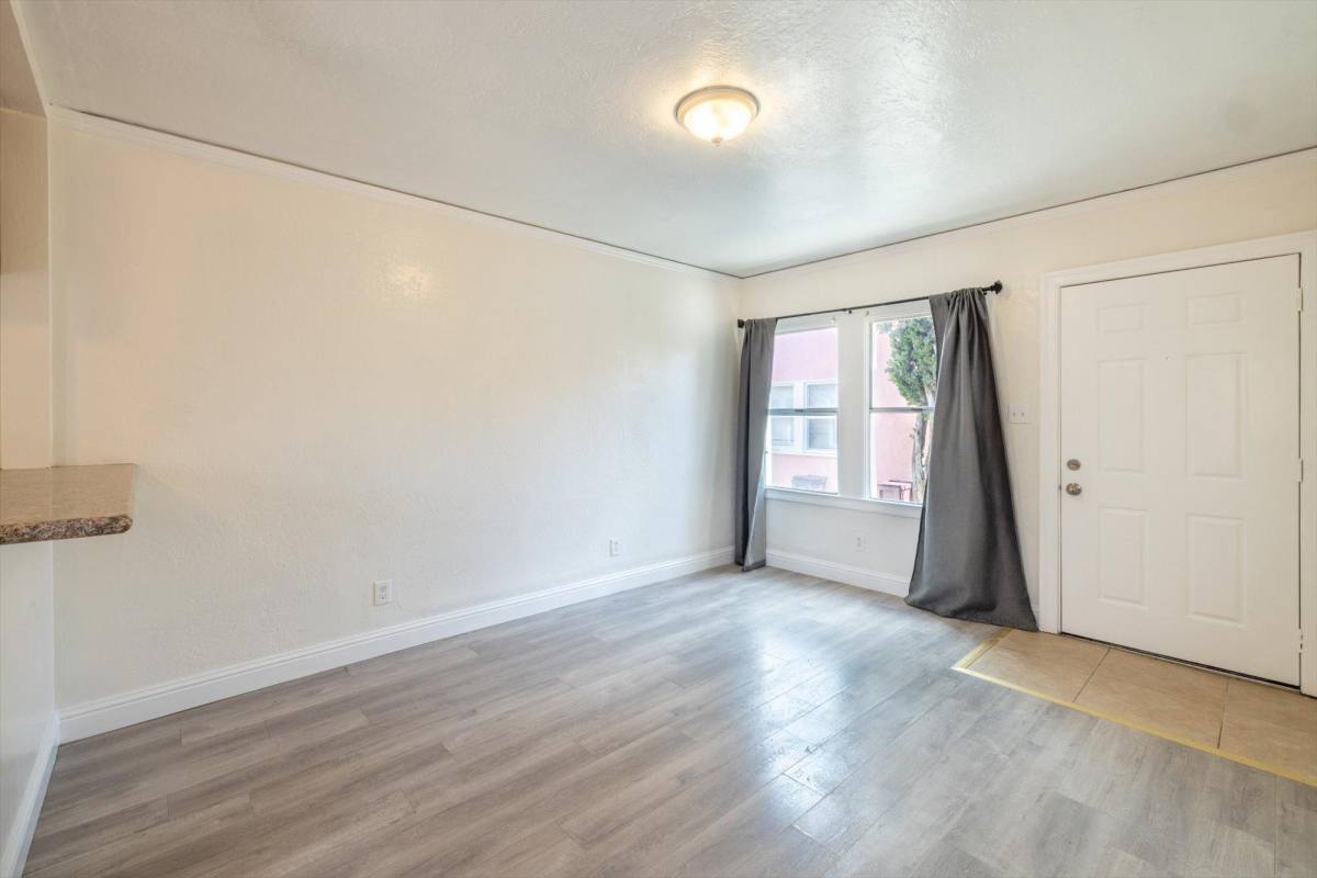 House for rent at Foot Hill Park, 6114 Foothill Blvd #B, Oakland, CA 94605