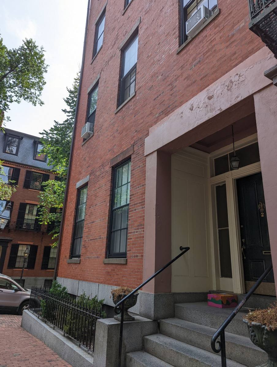 Apartment for rent at 2 Louisburg Square, Boston, MA 02108