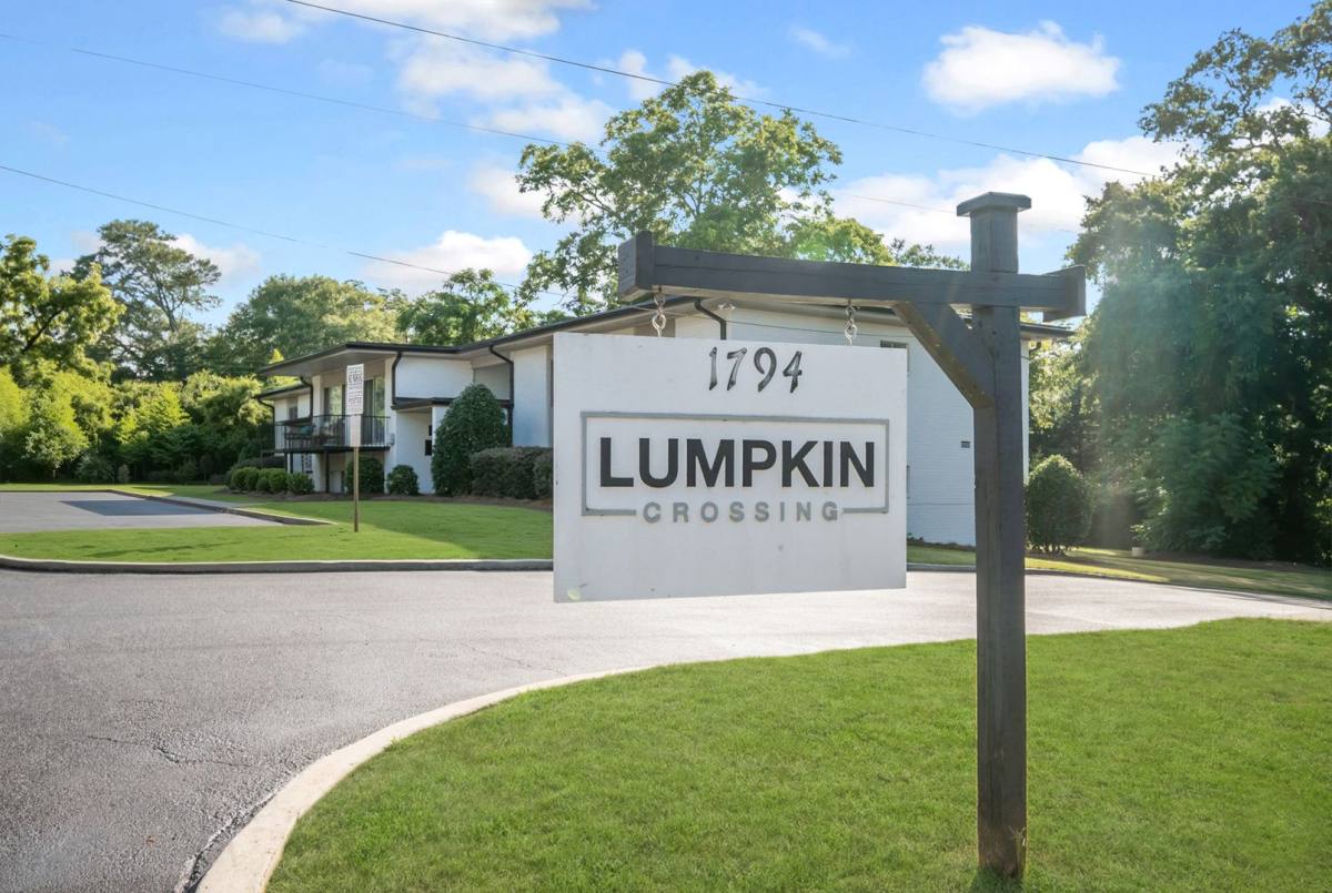 Apartment for rent at Lumpkin Crossing, 1794 S Lumpkin St, Athens, GA 30606