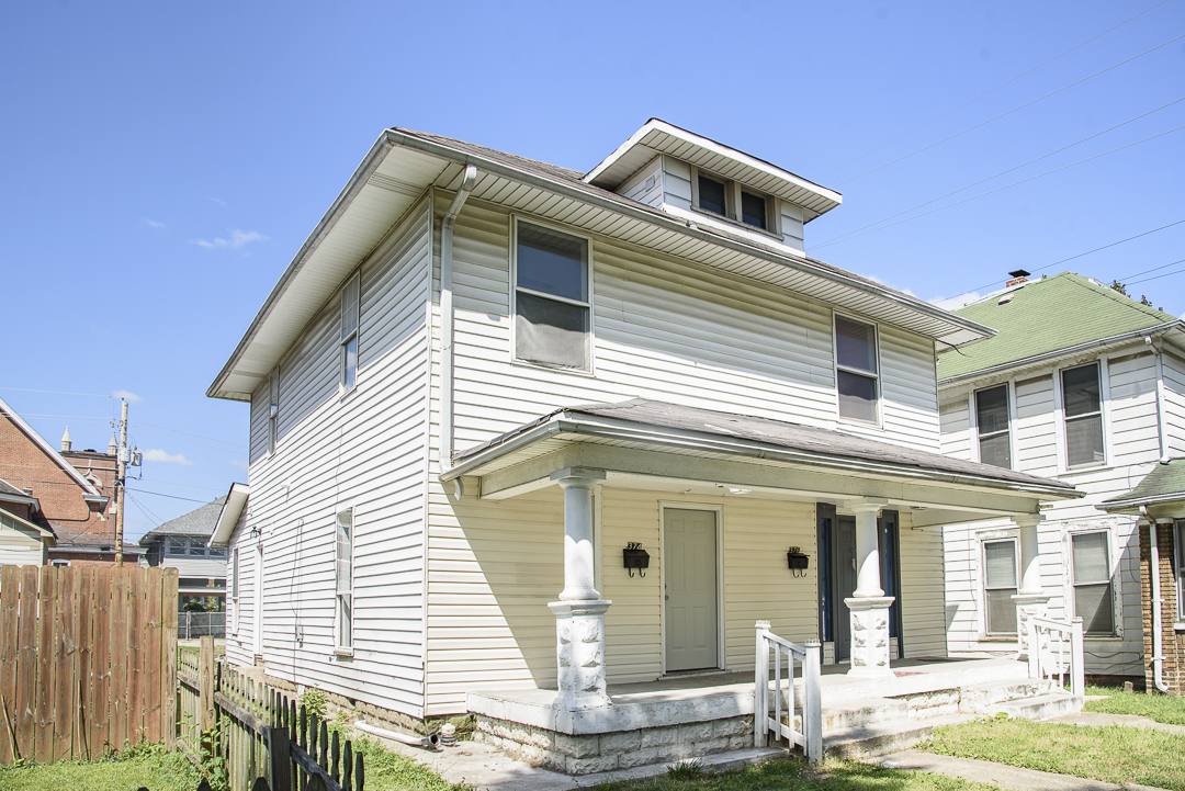 Townhouse for rent at 374 N Holmes Ave, Indianapolis, IN 46222