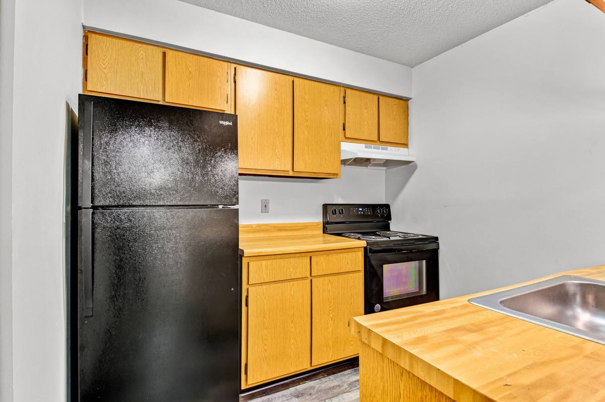 Apartment for rent at 55 Stringham Rd, Battle Creek, MI 49037