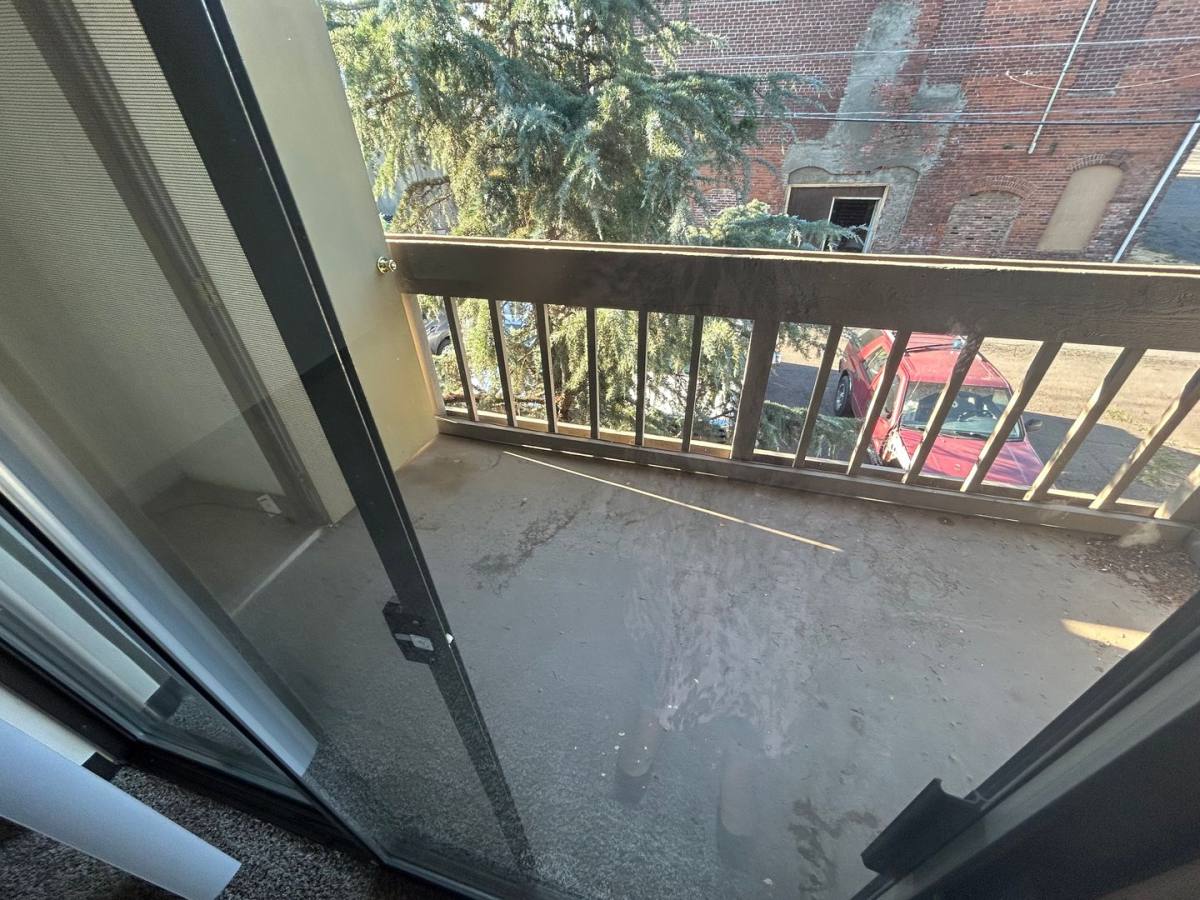 Apartment for rent at 230 W Broadway St, Goldendale, WA 98620