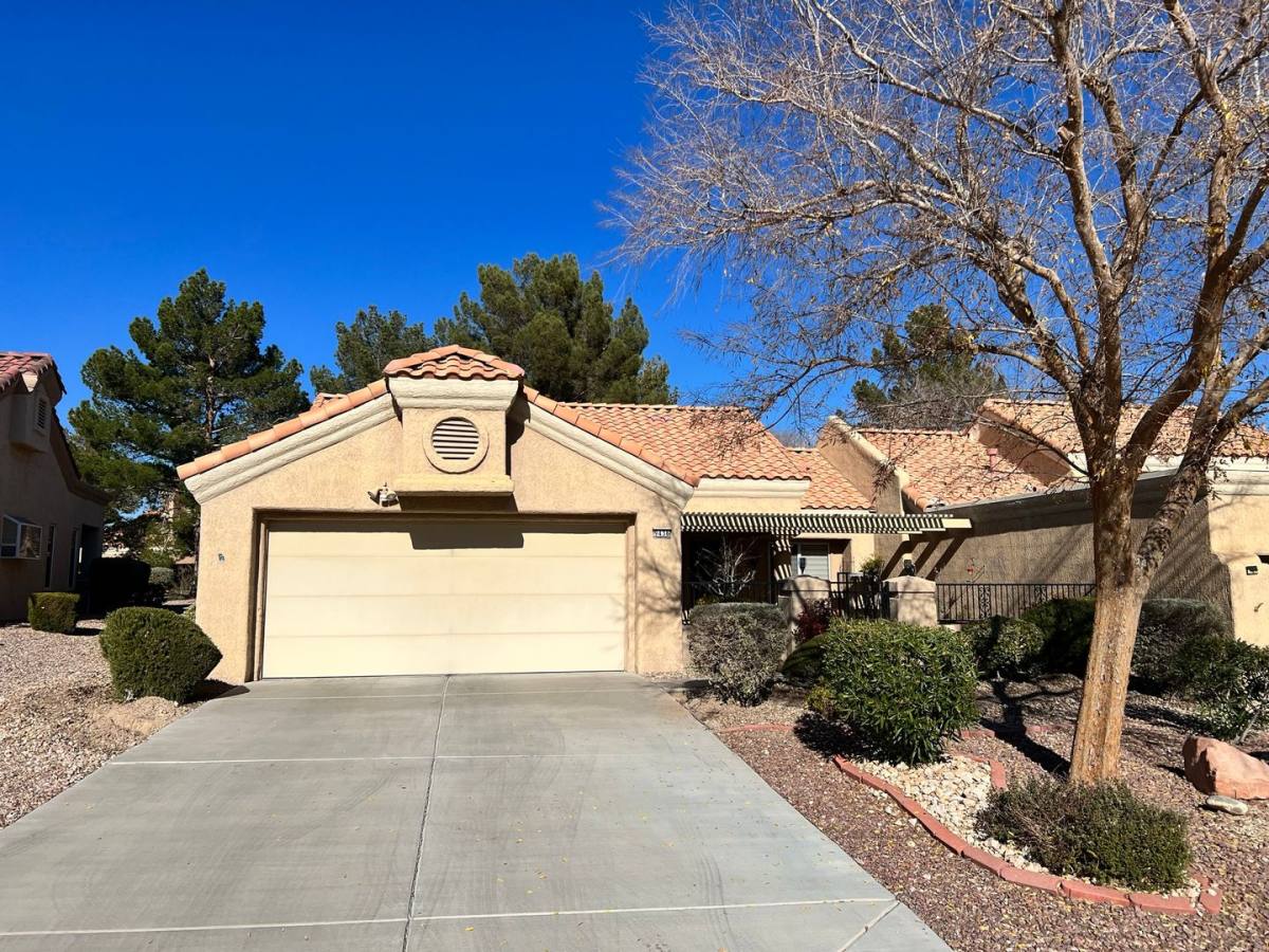 House for rent at 9436 Quail Ridge Dr, Las Vegas, NV 89134