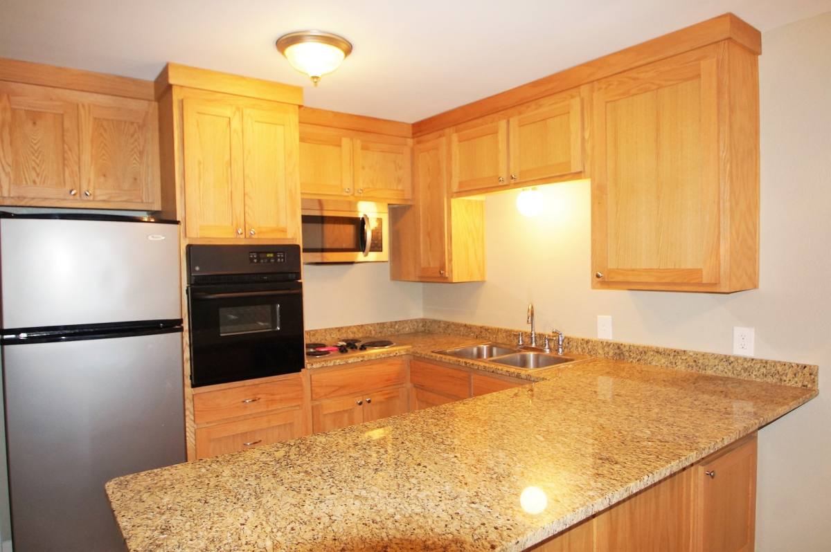 Apartment for rent at 601 W 11th St, Austin, TX 78701